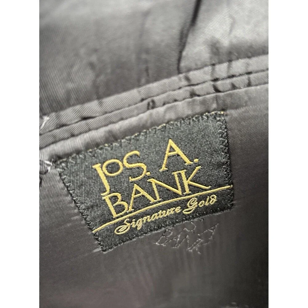 Jos A Banks Men’s Signature Gold 48L Black Pinstripe Sport Coat Jacket